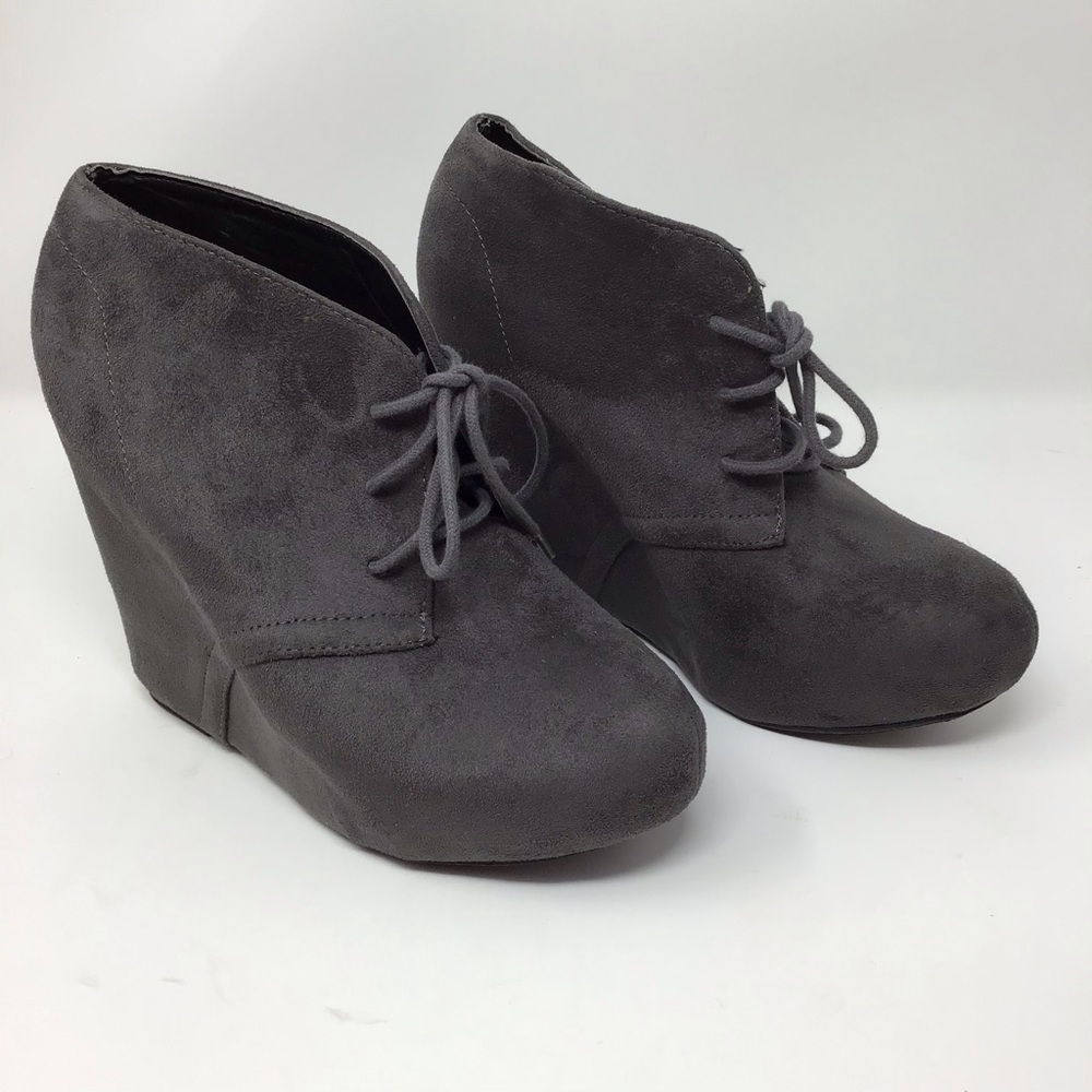 Rue 21  Suede Grey Wedge Ankle Booties Size 8.5